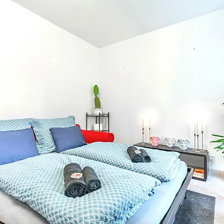 Unique Historic Palace Apartment *