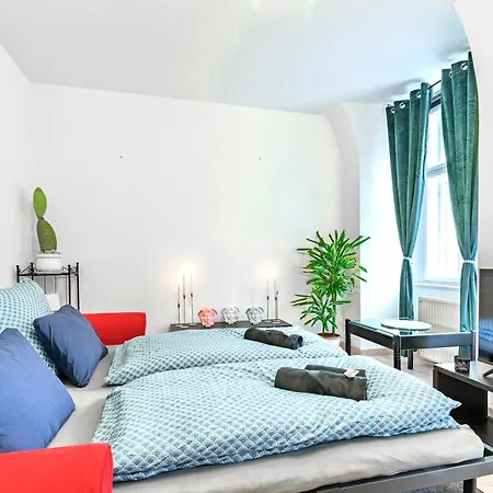 Unique Historic Palace Апартаменты