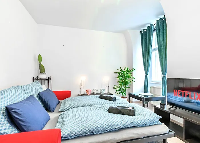 Unique Historic Palace Apartament