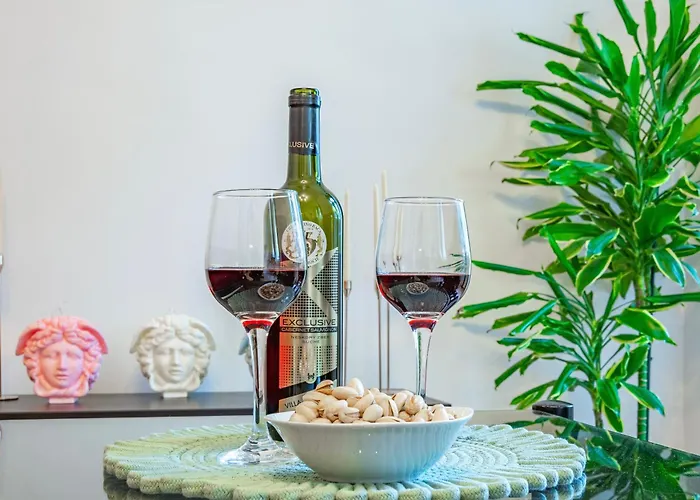 Unique Historic Palace * 브라티슬라바