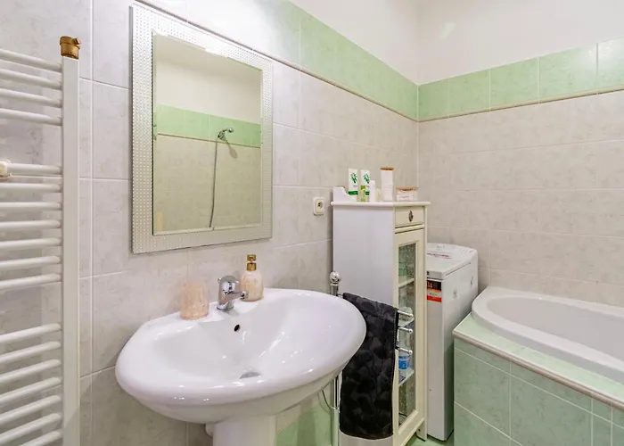 Unique Historic Palace Apartament *