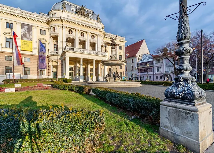 Unique Historic Palace *